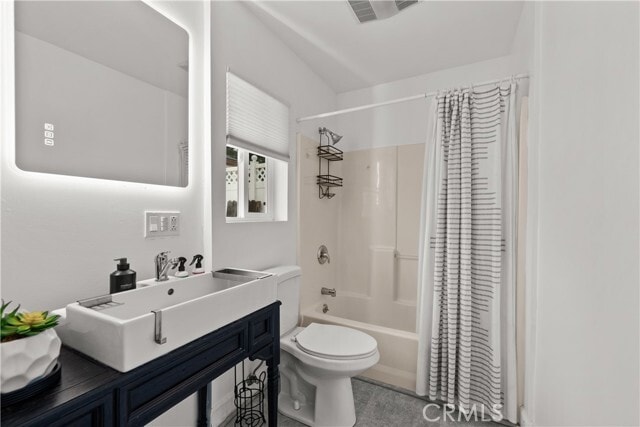 Building Photo - 11374 Kagel Canyon St