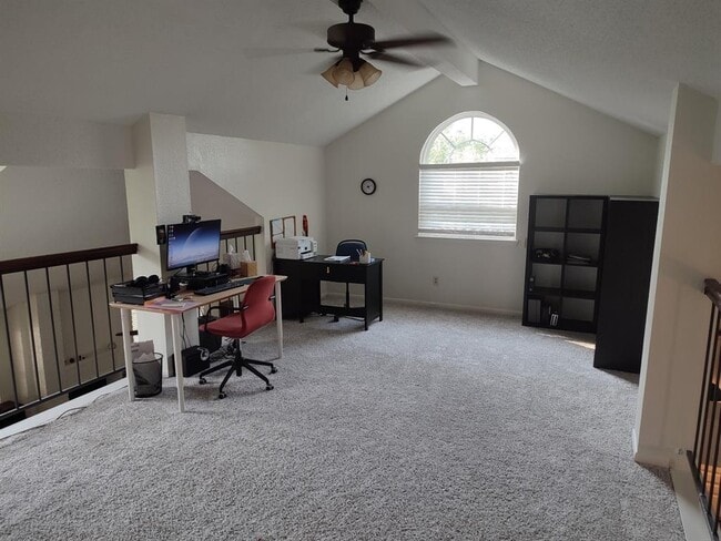 Building Photo - 2223 Greencove Ln