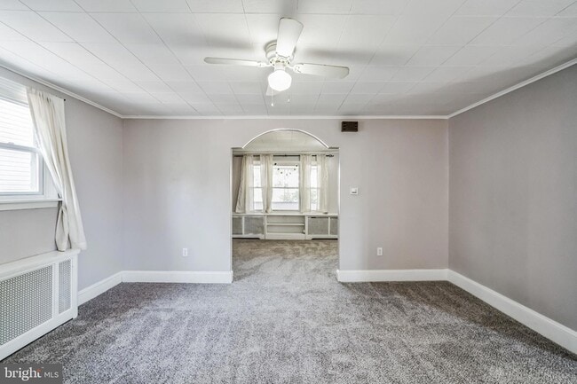 Building Photo - 239 Lemonte St