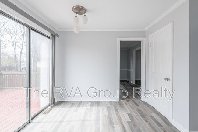 Building Photo - 1601 Lancashire Dr