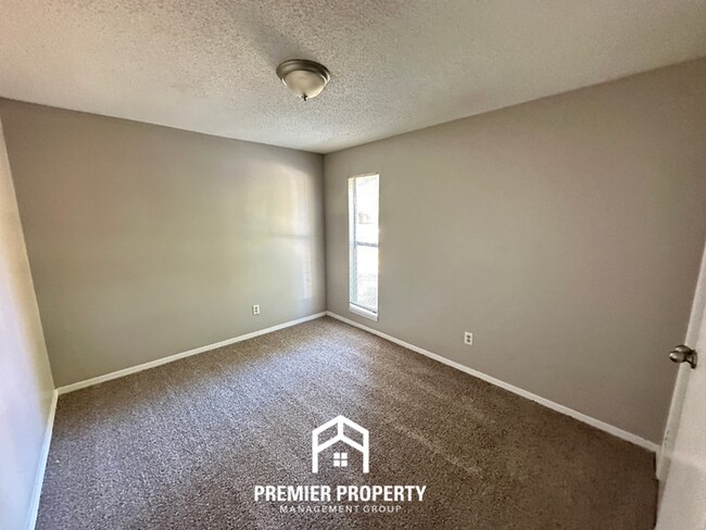 Building Photo - 4230 Runningbrook Cir