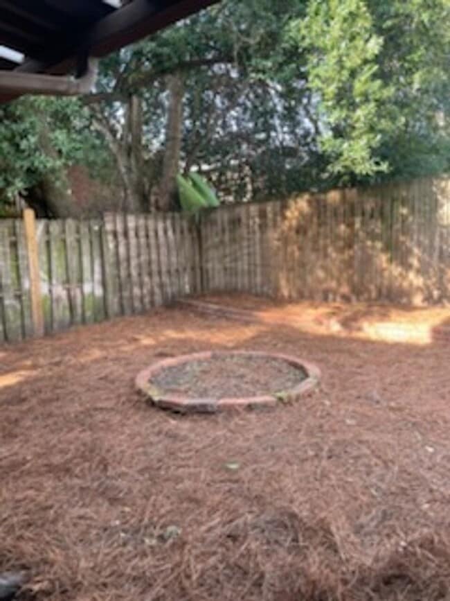 Building Photo - Quaint Townhome in the Heart of North Augusta