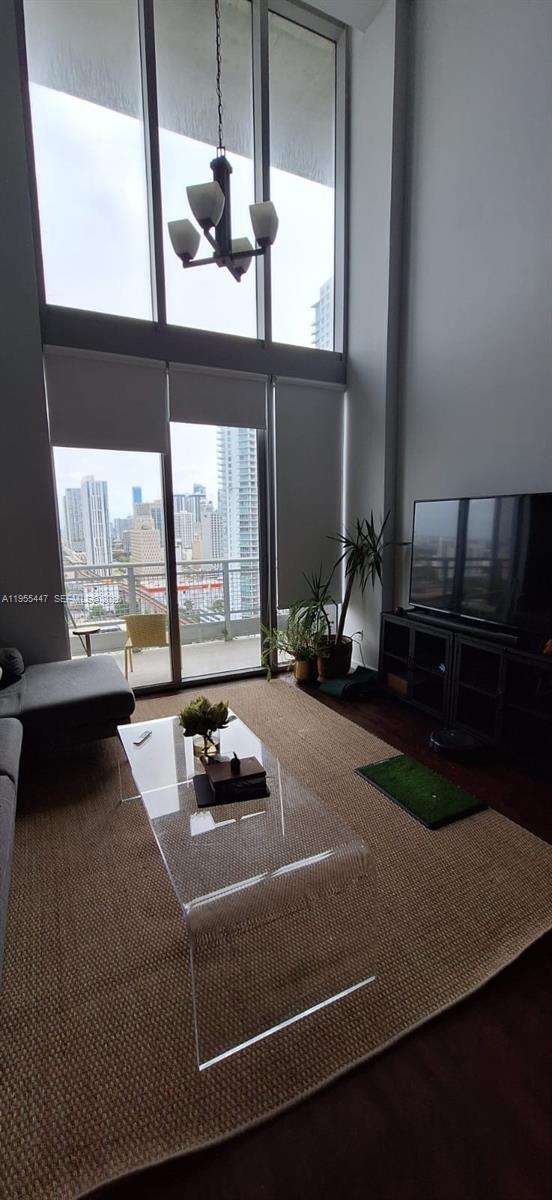 Building Photo - 690 SW 1st Ct