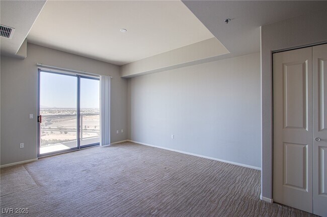 Building Photo - 8255 S Las Vegas Blvd