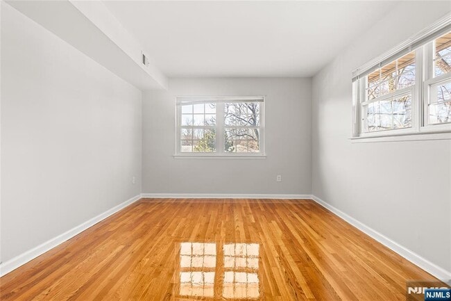 Building Photo - 250 Franklin Turnpike