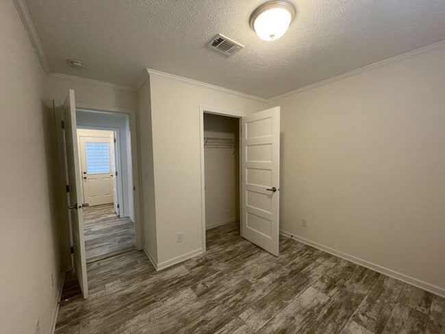 Building Photo - 13122 Grape Ave