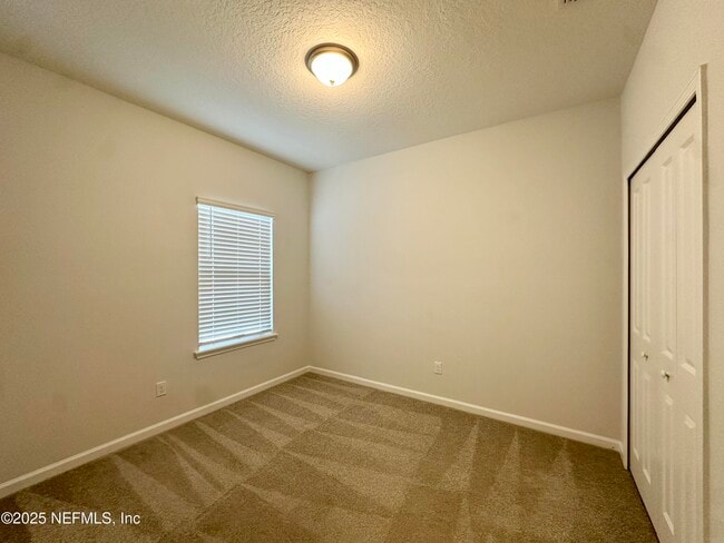 Building Photo - 215 Pine Bluff Dr