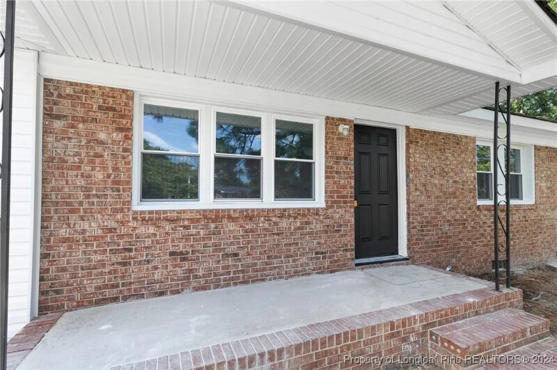 Building Photo - 415 Palmerland Dr