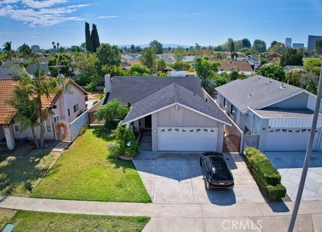 Building Photo - 1122 W Alton Ave