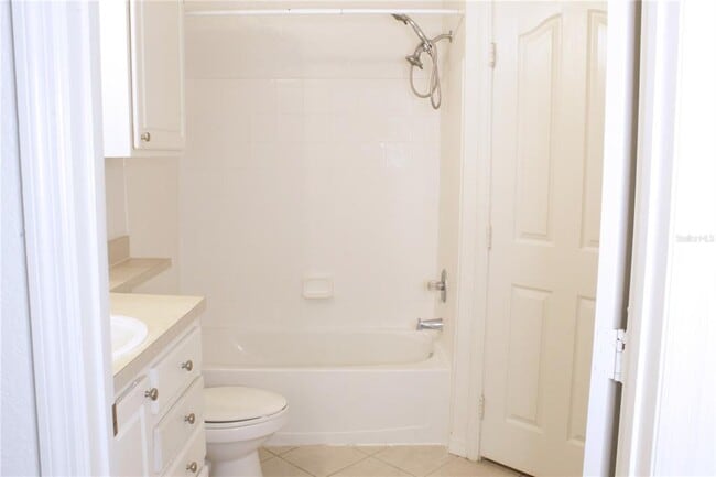 Building Photo - 8925 Legacy Ct