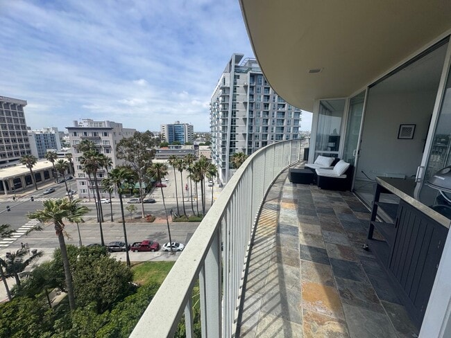 Building Photo - High-Rise Long Beach Condo with Ocean Views, Huge Balcony and Parking