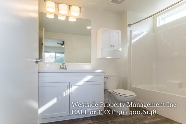 Building Photo - 12655 Bluff Creek Dr