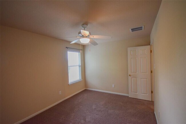 Building Photo - 2730 Granite Creek Dr