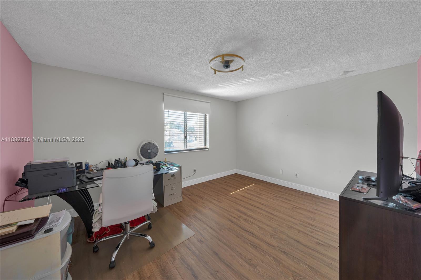 Building Photo - 15060 SW 49th Ln