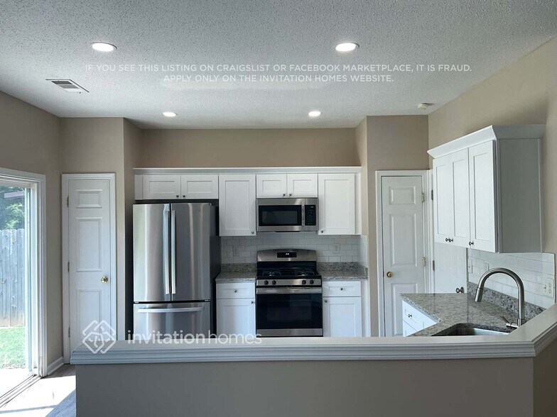 Building Photo - 1699 Taynton Cir