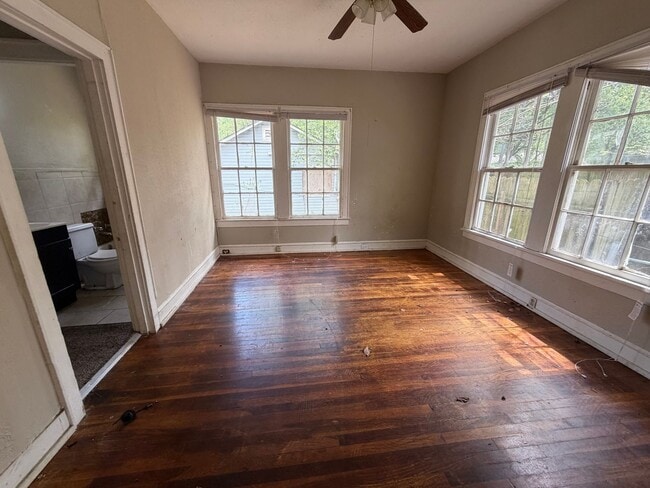 Building Photo - 6111 Lexington-