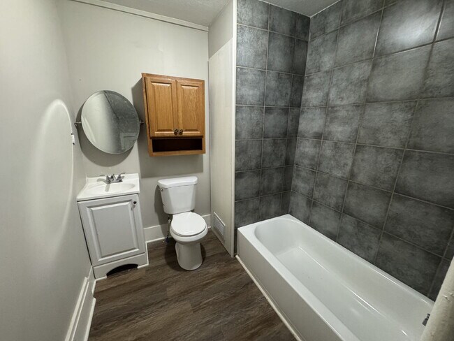 Building Photo - "Charming 4-Bedroom Home in Augusta with S...