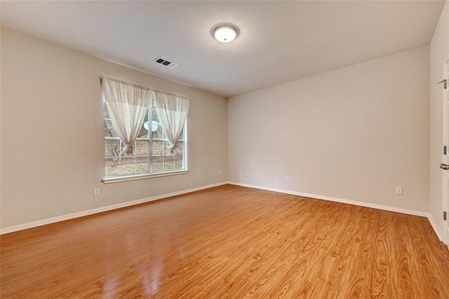Building Photo - 411 W St Elmo Rd