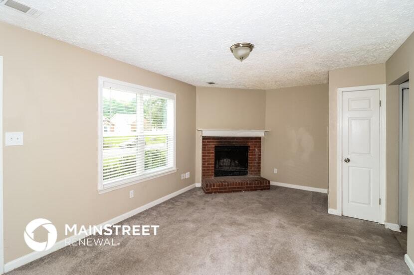 Building Photo - 2156 Oldfield Dr