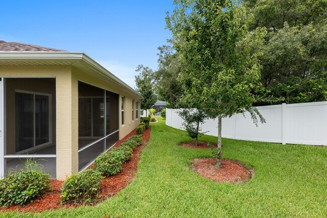 Building Photo - 10397 Silver Maple Ave
