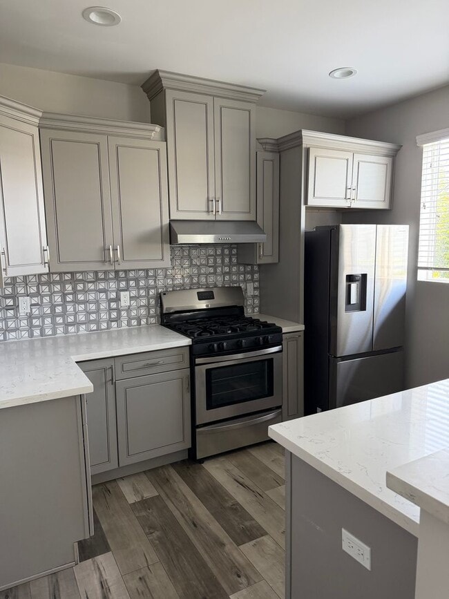 Building Photo - 12120 La Maida St