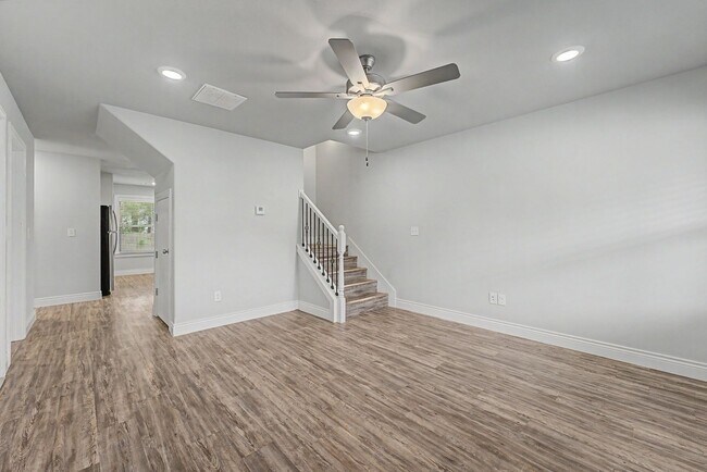 Building Photo - Awesome home with great location in Rogers
