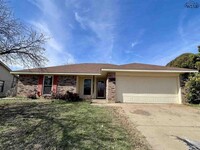 Building Photo - 5520 Rhone Dr