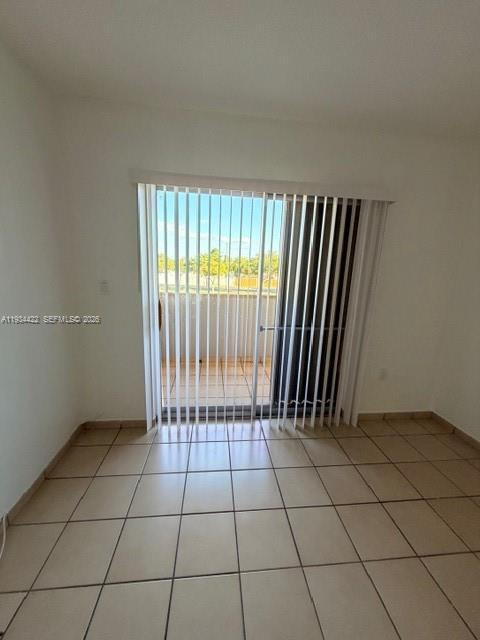 Building Photo - 8990 SW 24th St