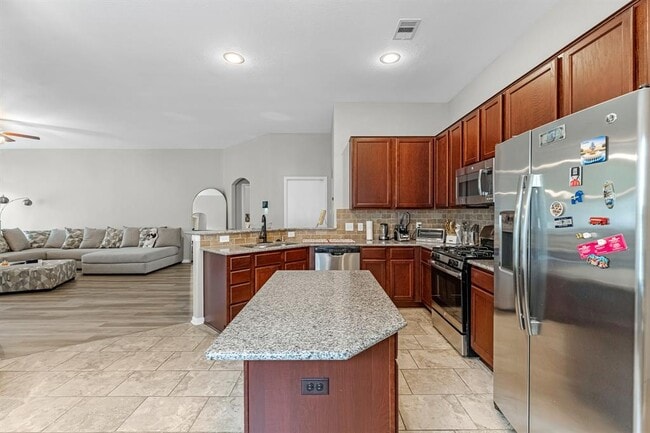Building Photo - 1811 Buttonwood Trail