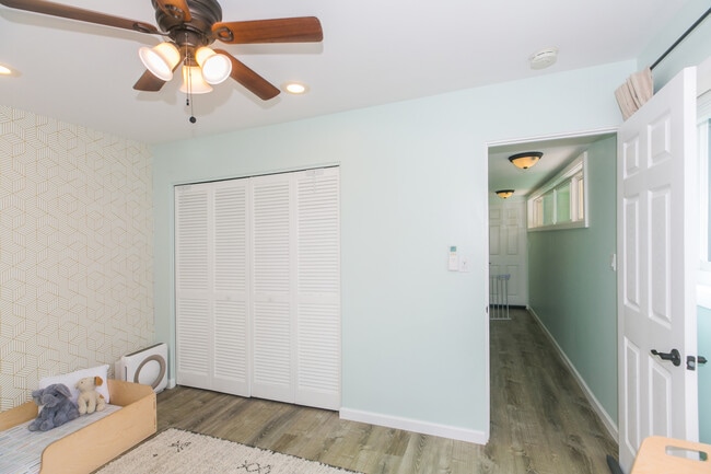 Building Photo - 202 Noke St