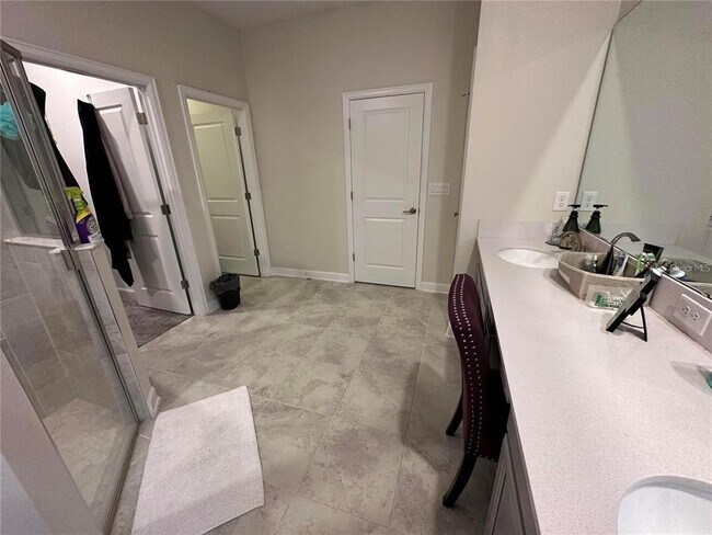 Building Photo - 2941 Nottel Dr