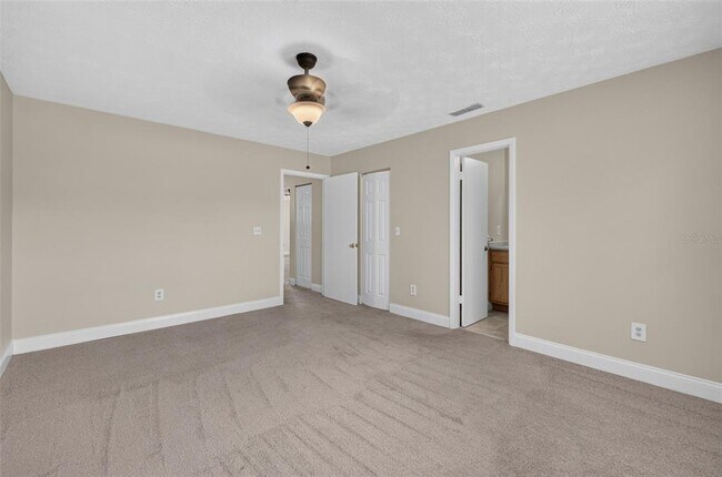 Building Photo - 5301 Hansel Ave