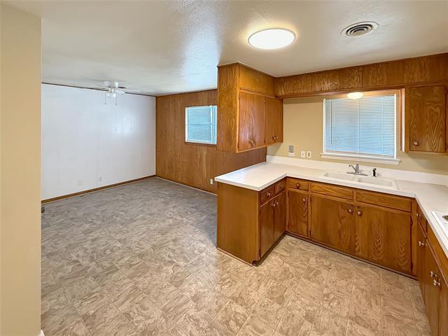 Building Photo - 3508 Coronado Ct