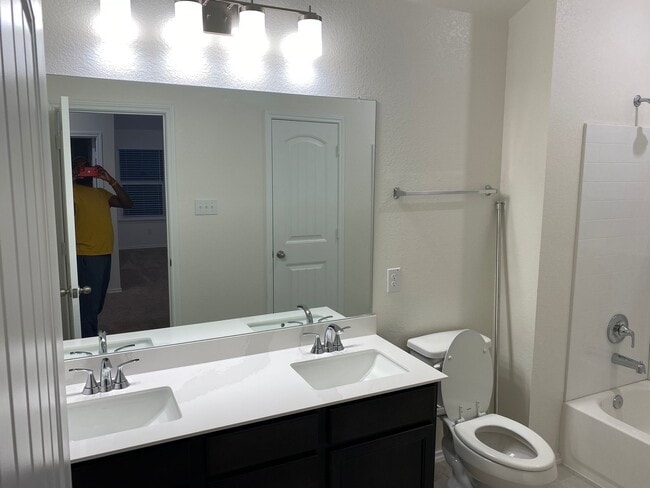 Building Photo - 14503 Jefferson Craig Ln