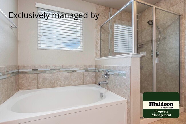 Building Photo - Beautifully done home close to Military Ba...