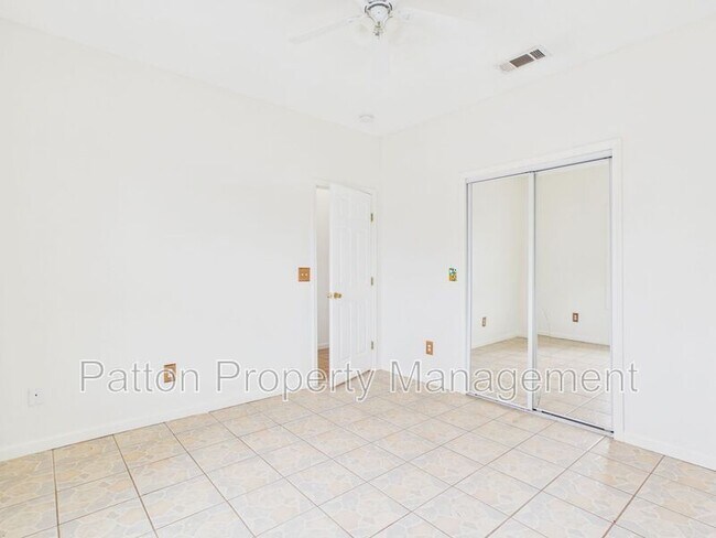 Building Photo - 745 N Aldredge St