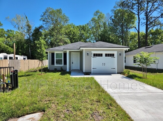 Building Photo - 8015 Mattox Ave