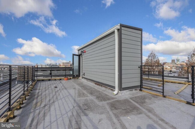 Building Photo - 1116 S 7th St