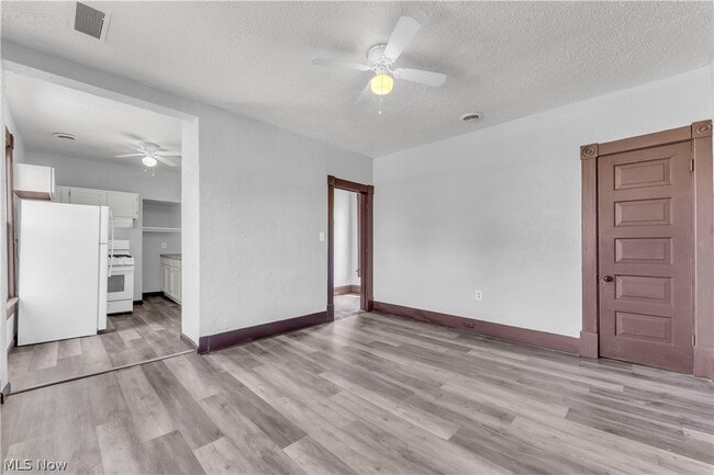 Building Photo - 812 Lovett Pl