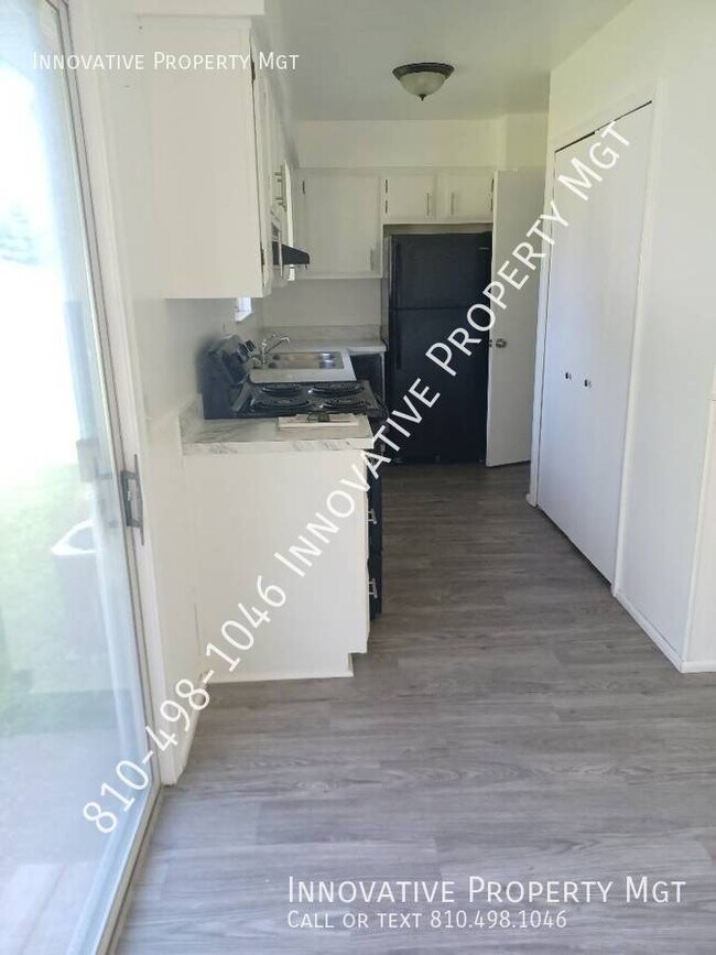 Building Photo - Beautiful 3 bedroom, 1 bath, desirable are...