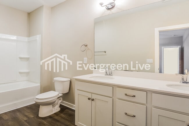 Building Photo - 11127 Summerchase Lp