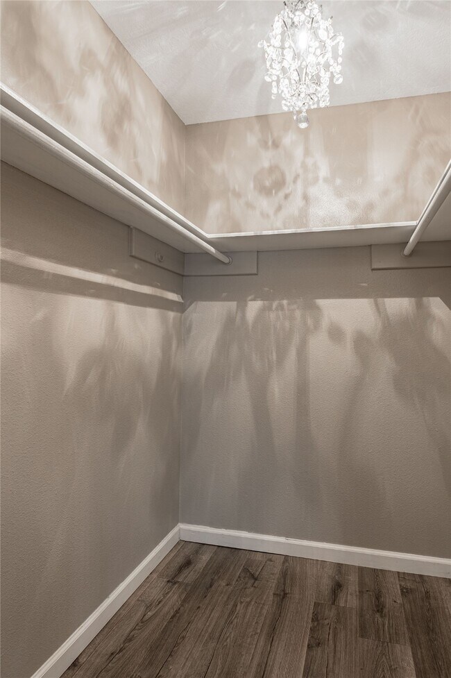 Building Photo - 1022 Landing Way