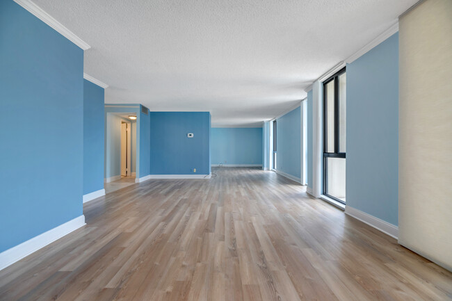 Building Photo - 6800 Fleetwood Rd