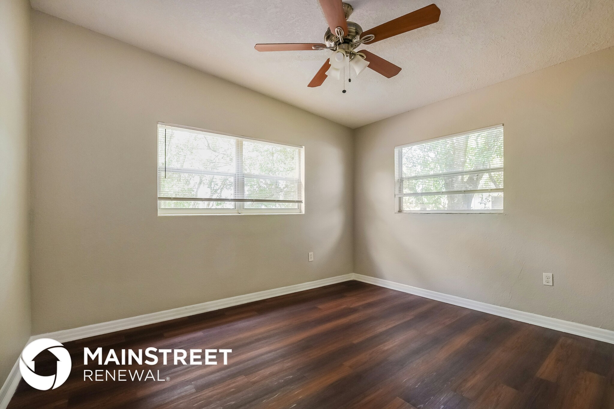 Building Photo - 6143 Bolling Dr