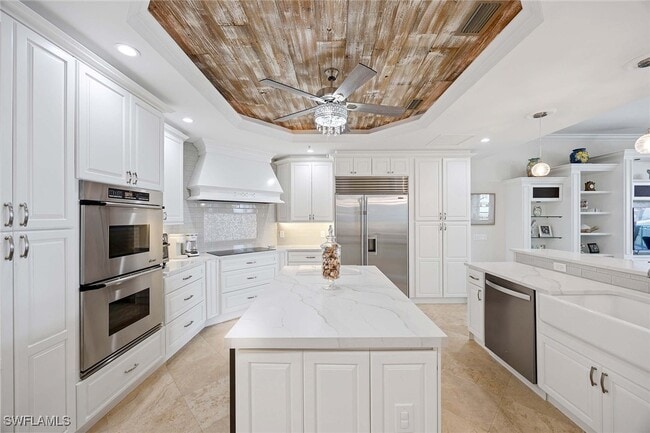 Building Photo - 940 Cape Marco Dr