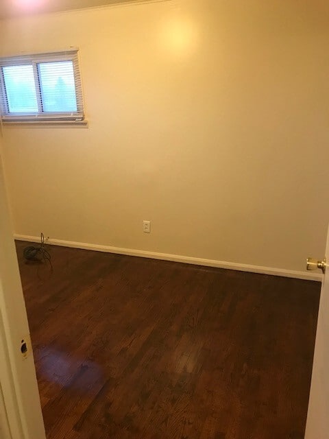 Building Photo - AVAILABLE NOW!! FOR LEASE Beautiful 3-Bedroom House in Grand Blanc