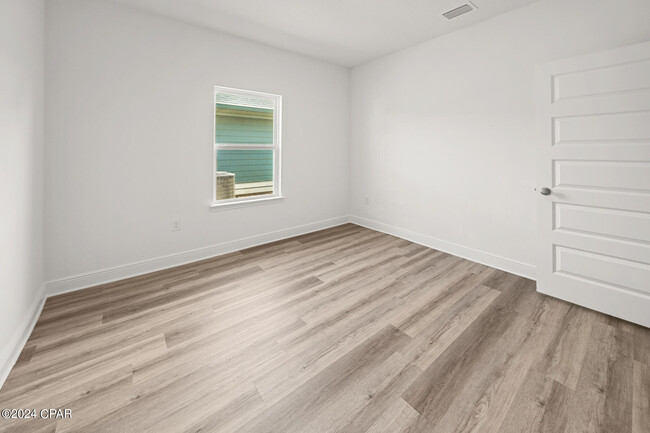 Building Photo - 122 Butler Cv