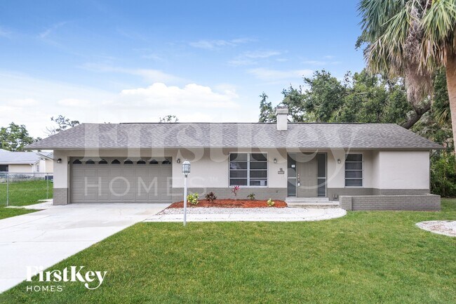 Building Photo - 21019 Exmore Ave