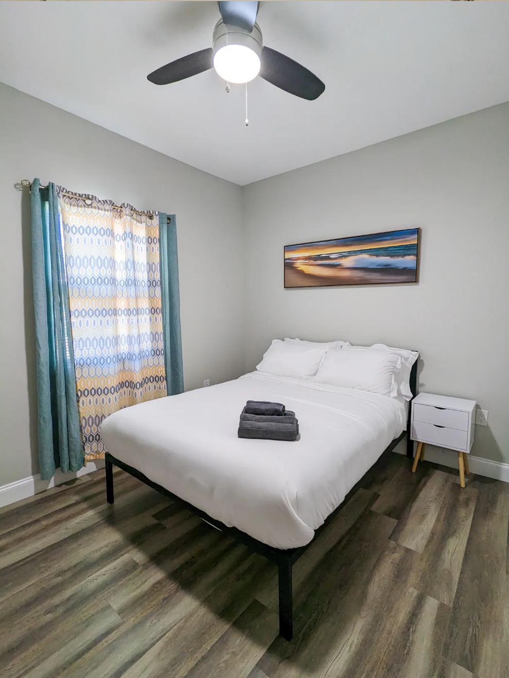 Building Photo - 1804 E Louisiana Ave