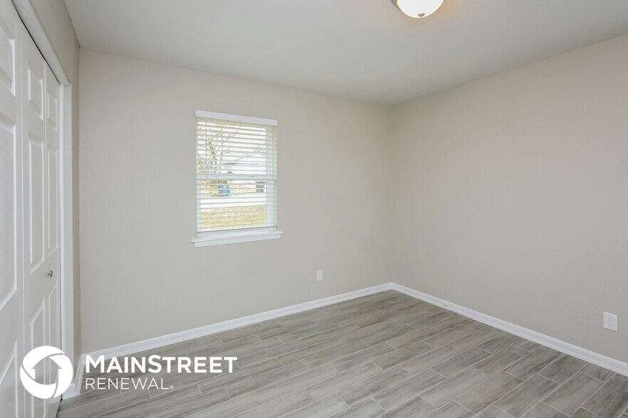 Building Photo - 3401 Westfield Ave